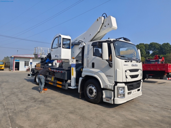 ISUZU GIGA 4x2 GKS45 45m Aerial Work Platform Truck