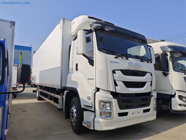 ISUZU GIGA 4x2 T-880E Cooling Reefer Truck