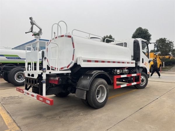 FAW 4x2 6m³ Water Sprinkler Truck