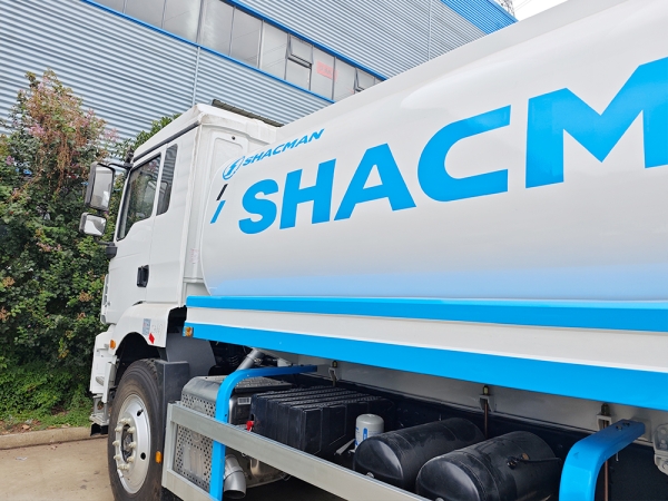 Shacman H3000 6x4 17cbm Water Tank Sprinkler Truck