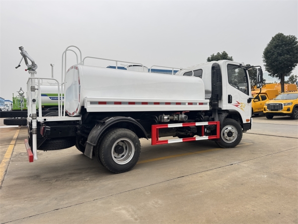 FAW 4x2 6m³ Water Sprinkler Truck