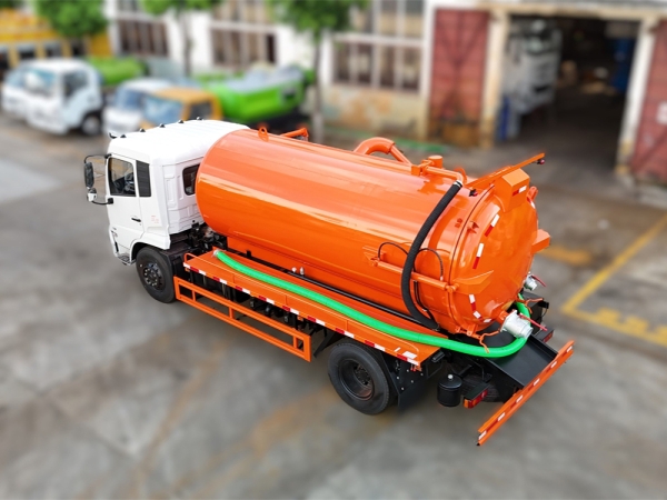 DongFeng Kr 4x2 12cbm Sewage Suction Truck