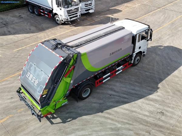 Shacman L3000 garbage compactor truck