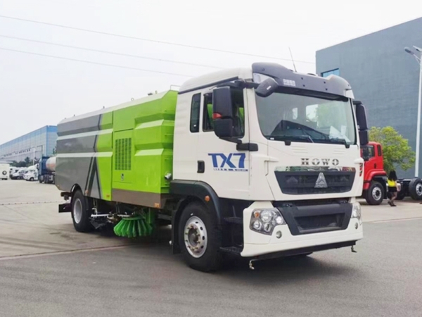 HOWO TX7 4x2 High Pressure Road Cleaning Truck