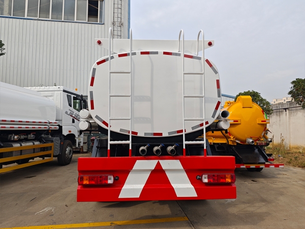 FAW JK6 6x4 14cbm Water Tank for Truck