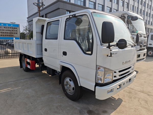 ISUZU 4x2 Half-crew Cab Dump Truck