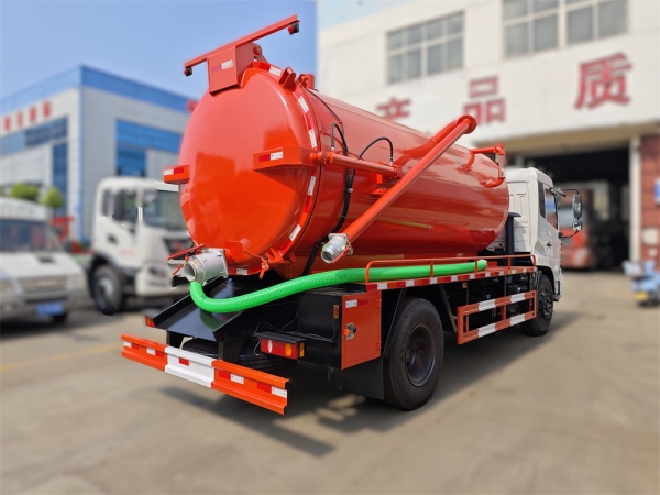 DongFeng KR 4x2 10cbm Sewage Suction Truck