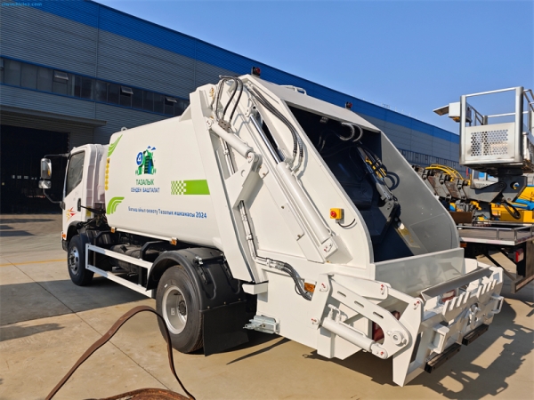 Faw 4x2 6m³ Garbage Compactor Truck