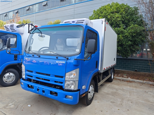 ISUZU KV100 4x2 KC-480 Cooling Reefer Truck