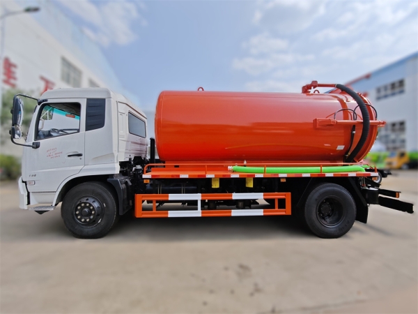 DongFeng KR 4x2 10cbm Sewage Suction Truck