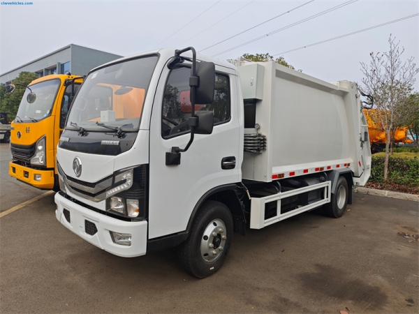 Dongfeng 4x2 8cbm Garbage Compactor Truck