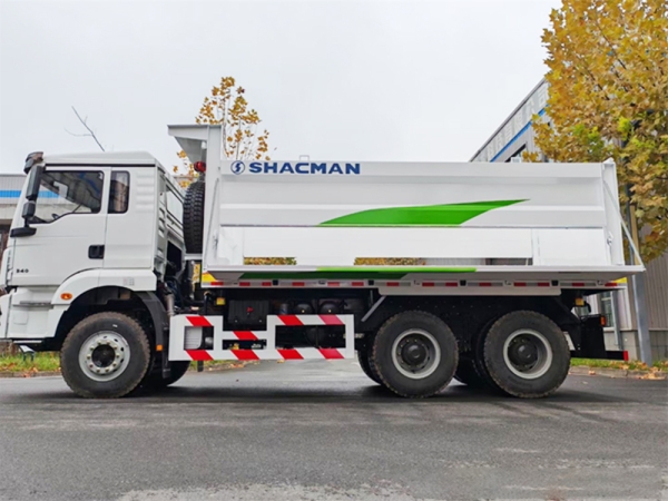 Shacman 3 Sides Dump Truck