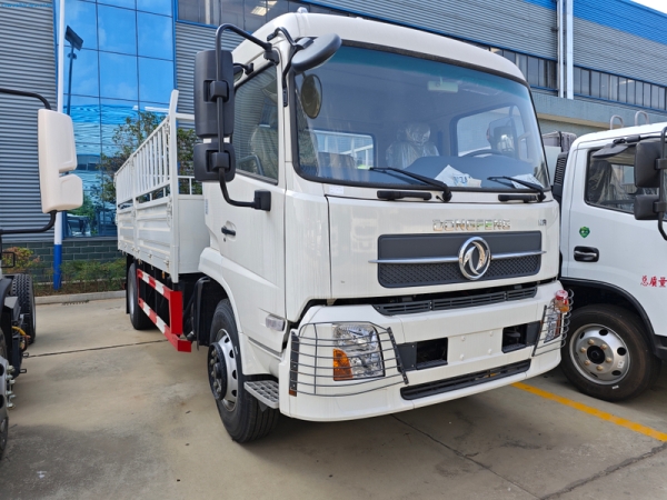 DongFeng KR 4x2 6 Wheels 10-Tons Cargo Truck