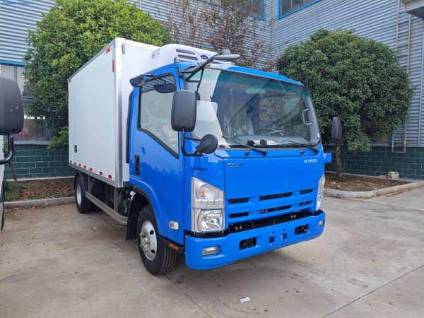 ISUZU KV100 4x2 KC-480 Cooling Reefer Truck