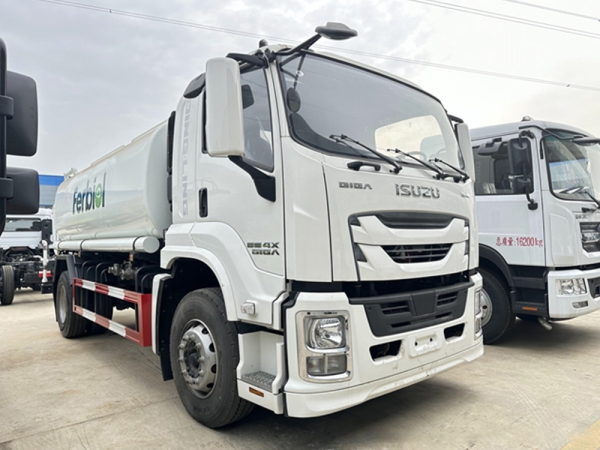 ISUZU 15CBM Water tank truck