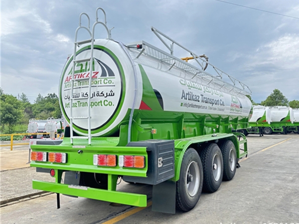 26cbm 3 axles Liquid chemical tank semi trailer