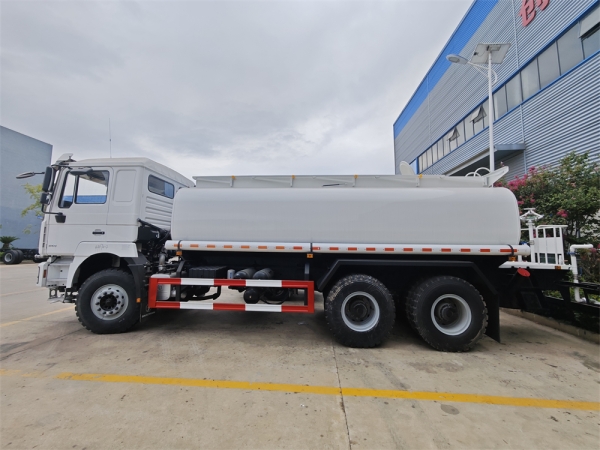 Shacman F3000 6x4 17cbm Water Tank Sprinkler Truck