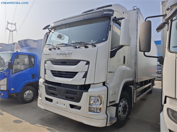 ISUZU GIGA 4x2 T-880E Cooling Reefer Truck