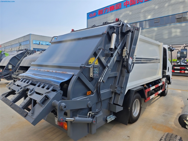 ISUZU KV100 4x2 8cbm garbage compactor truck with customization