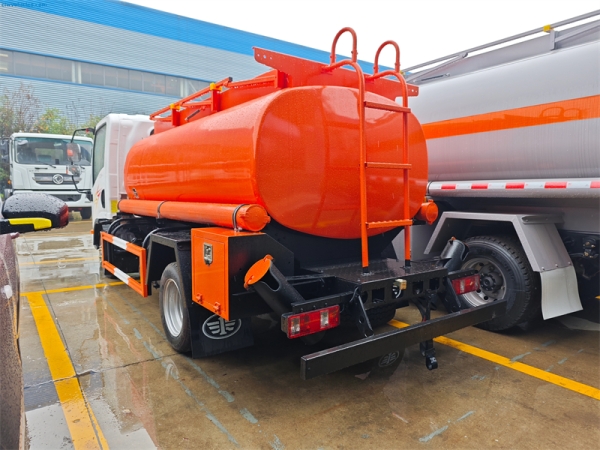 FAW 4x2 5m³ Oil Tanker Truck