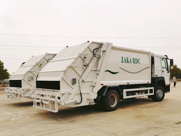 HOWO 210hp 4x2 12cbm Garbage Compactor Truck