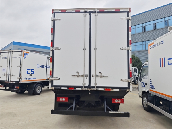 Foton Aumark 4x2 Cooling Reefer Truck