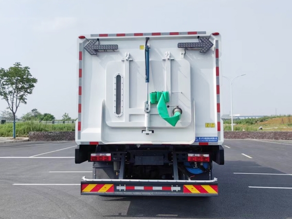 E Road Sweeper Washing Truck