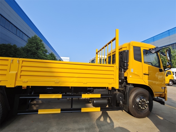 DongFeng KR 4x2 6 Wheels 10 Tons Dump Truck