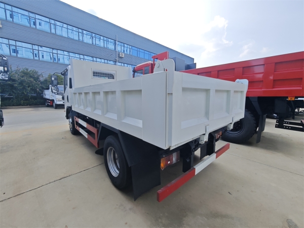 ISUZU Kv100 4x2 6 Wheels 4-Tons Dump Truck