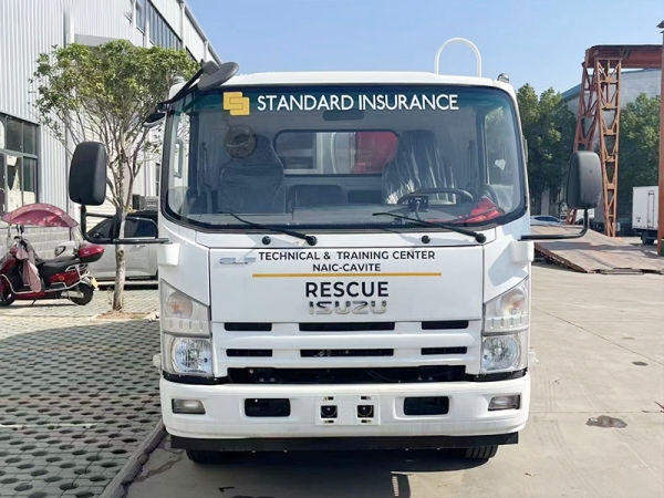 ISUZU KV100 4x2 8cbm Garbage Compactor Truck