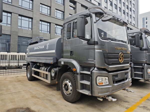 Shacman H3000 18cbm Water Sprinkler Truck